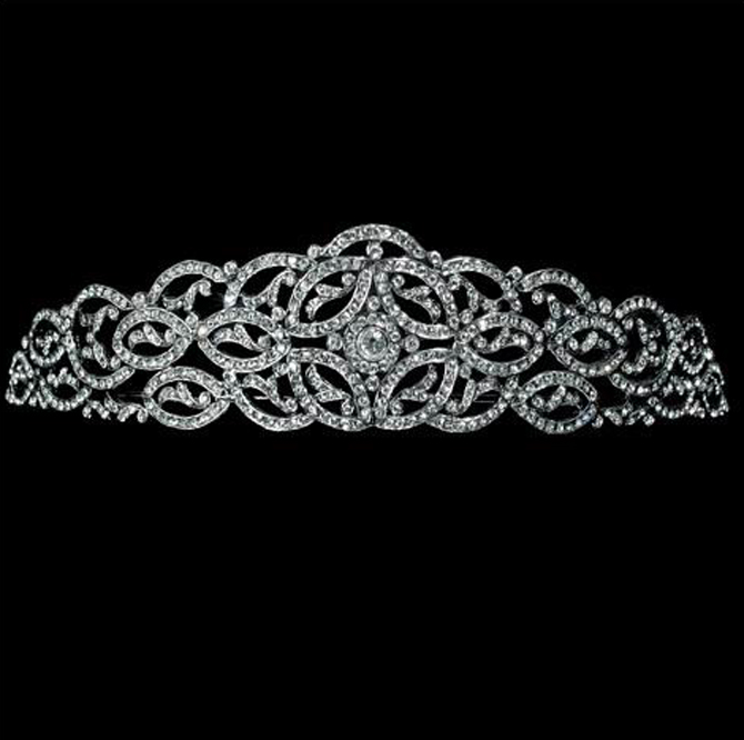 adjetivo parcialidad tirano Diadema Tiara de Plata con Cristales Swarovski. Modelo Triana - Boshi
